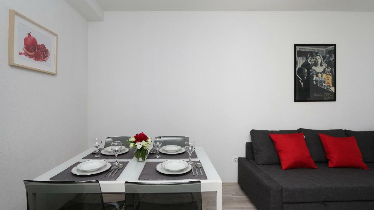 Modern Apartments Iva Makarska Exterior foto