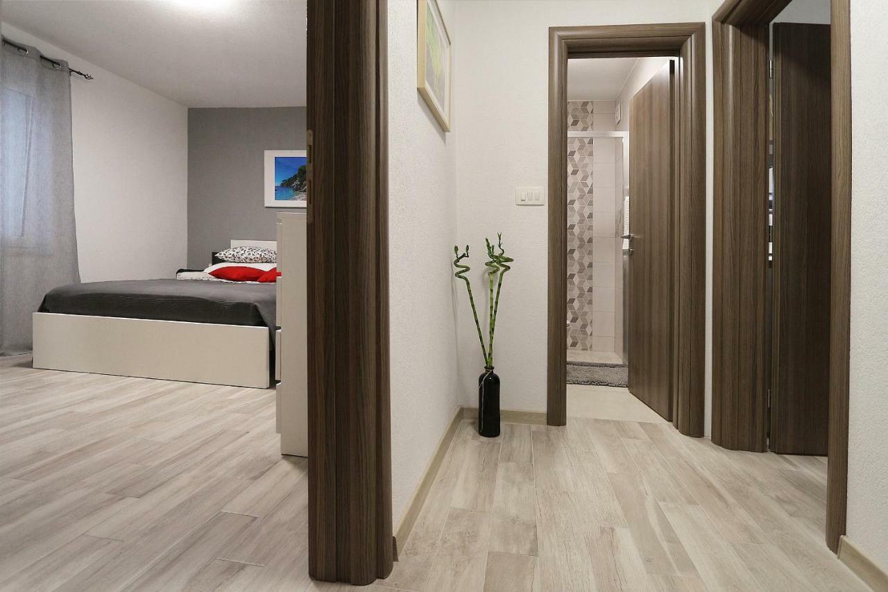 Modern Apartments Iva Makarska Exterior foto